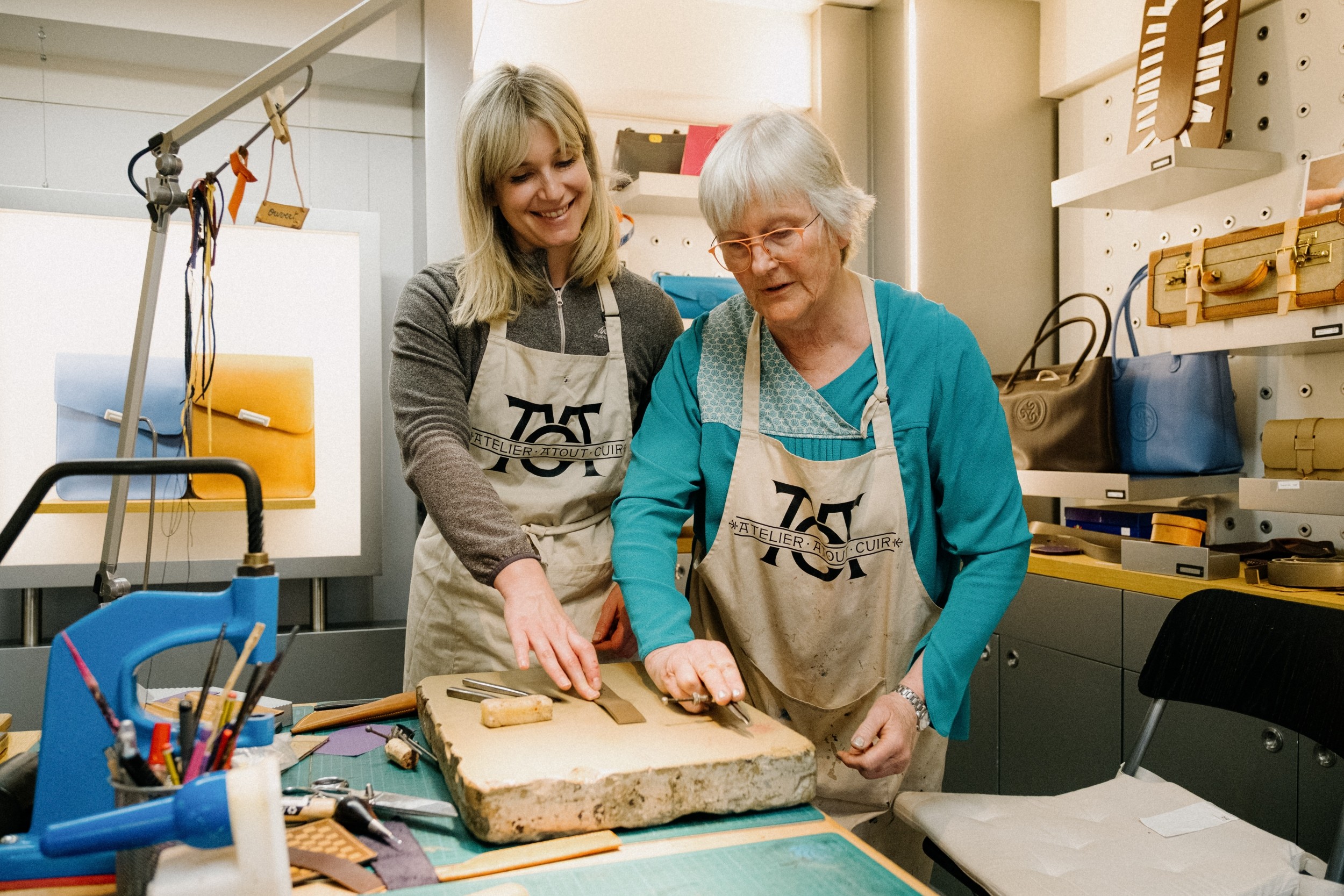 Créez votre ceinture en cuir pleine fleur au point sellier - Image n°6 - Wecandoo