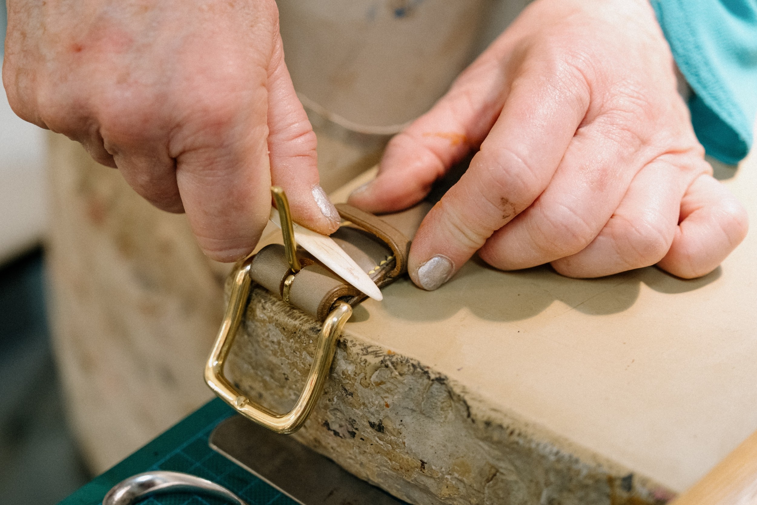 Créez votre ceinture en cuir pleine fleur au point sellier - Image n°9 - Wecandoo