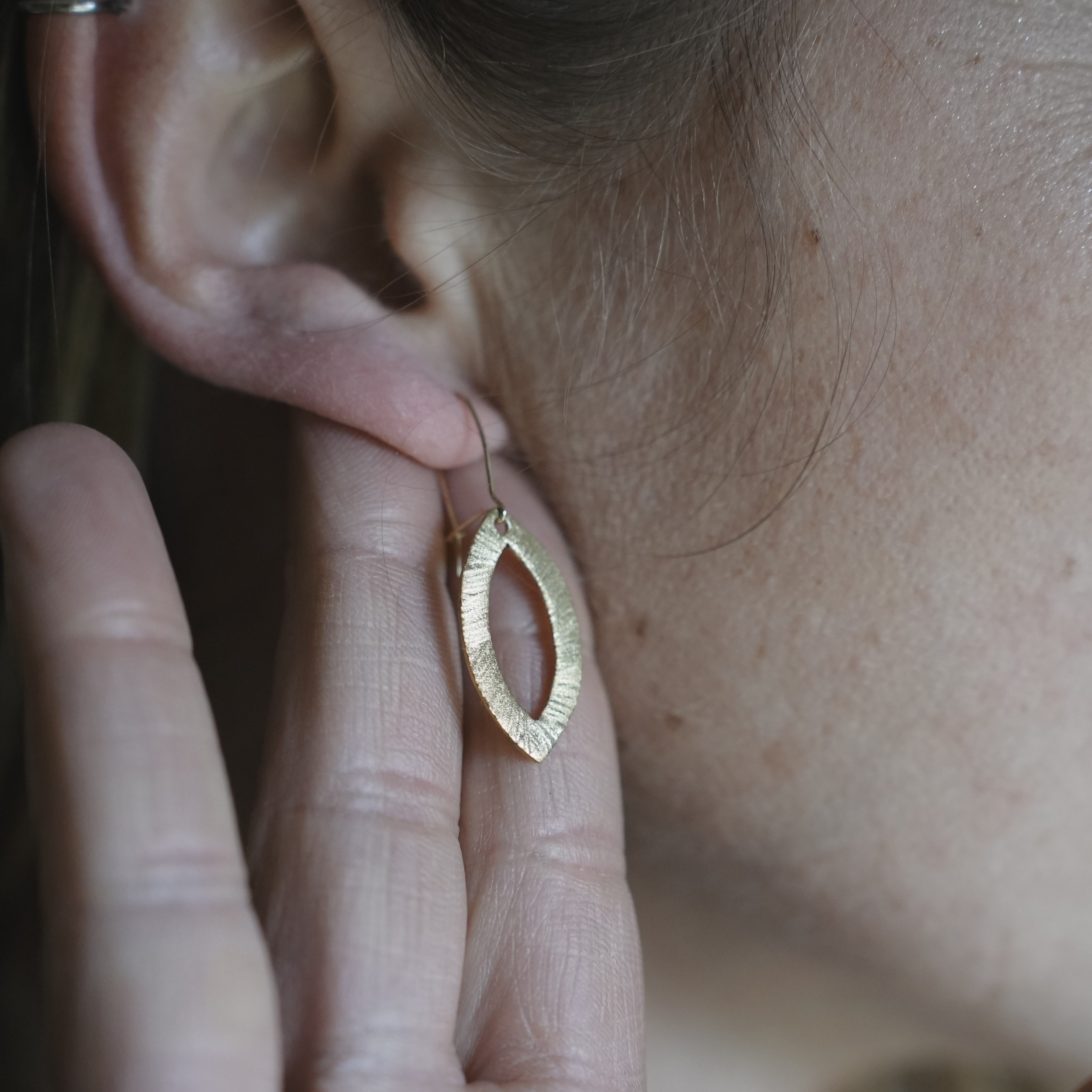 Créez vos boucles d'oreilles en argent ou laiton