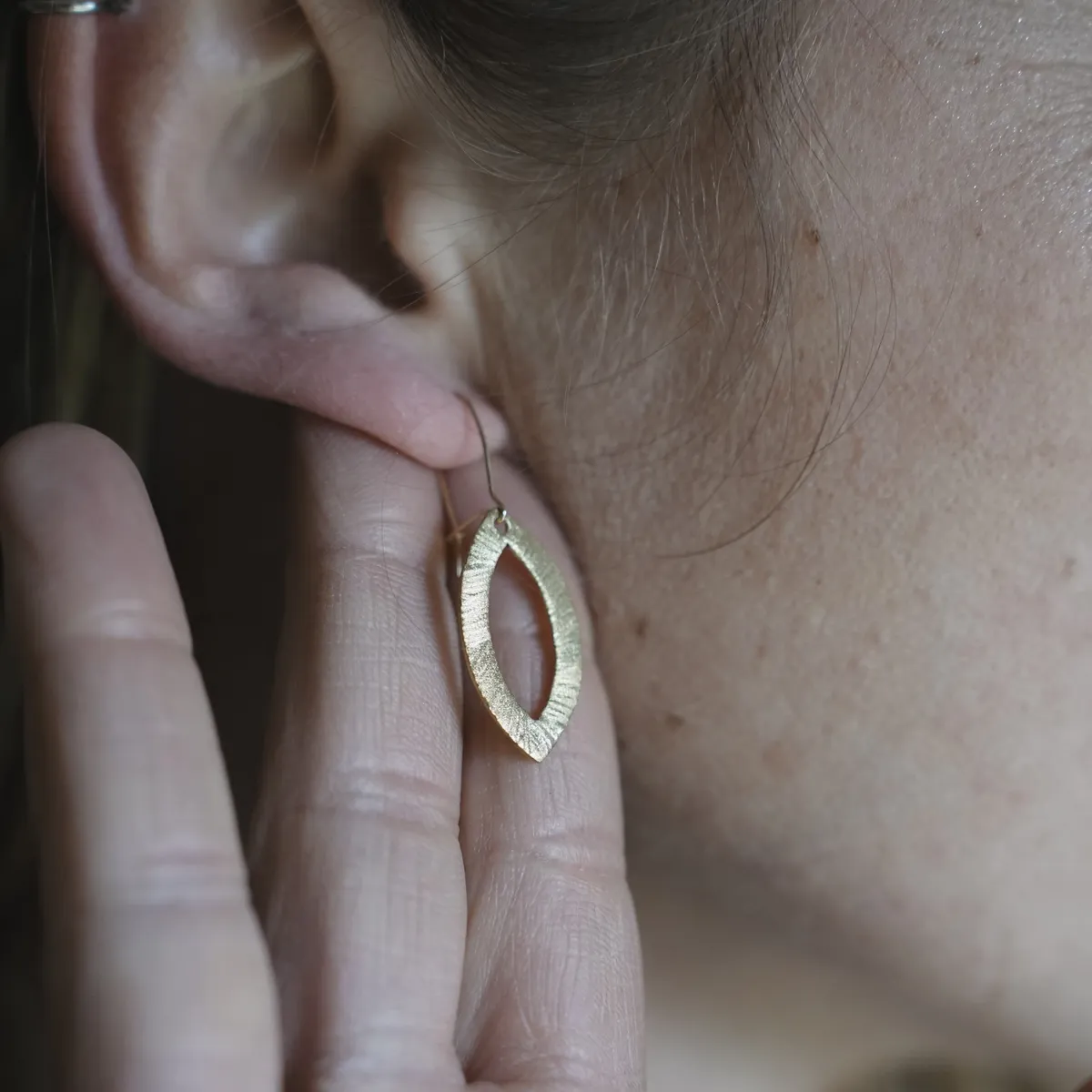 Créez vos boucles d'oreilles en argent ou laiton