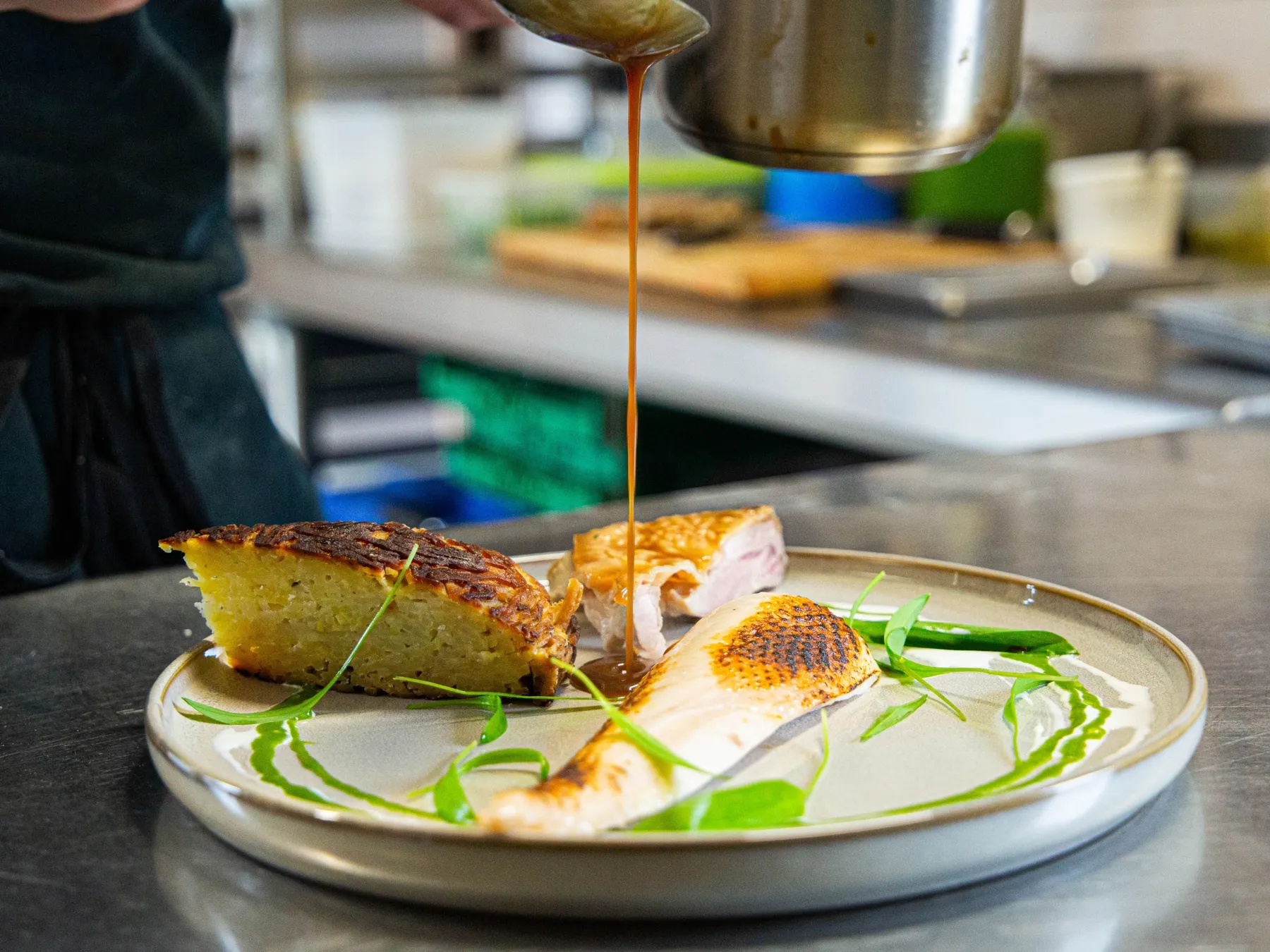 Cuisinez un menu complet gastronomique, local et de saison avec Morgan - Image n°4 - Wecandoo