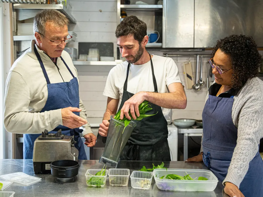 Captivez votre équipe et cuisinez ensemble un plat gastronomique de saison avec Morgan - Image n°1 - Wecandoo