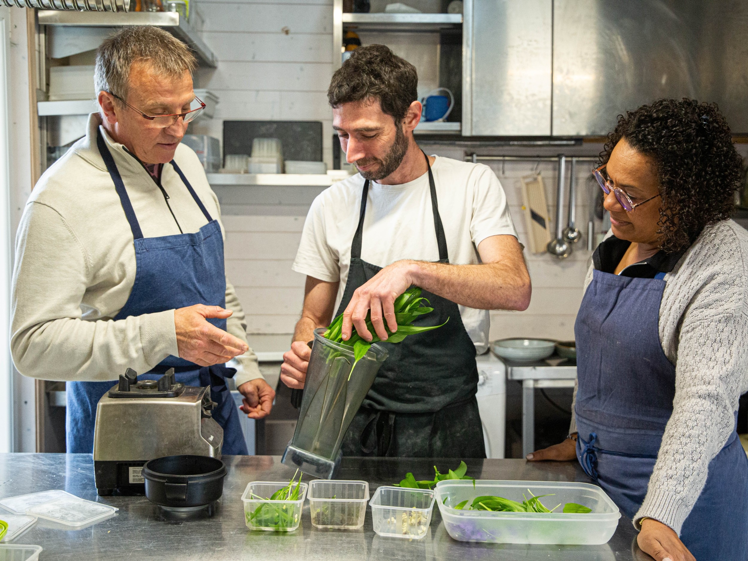 Cuisinez un plat gastronomique en groupe
