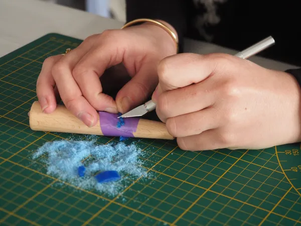 Découvrez la cire perdue et créez votre bague unique avec Margaux - Image n°3 - Wecandoo