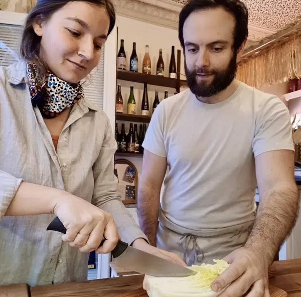 Préparez votre kimchi et dégustez des légumes fermentés avec Raphaël - Image n°2 - Wecandoo