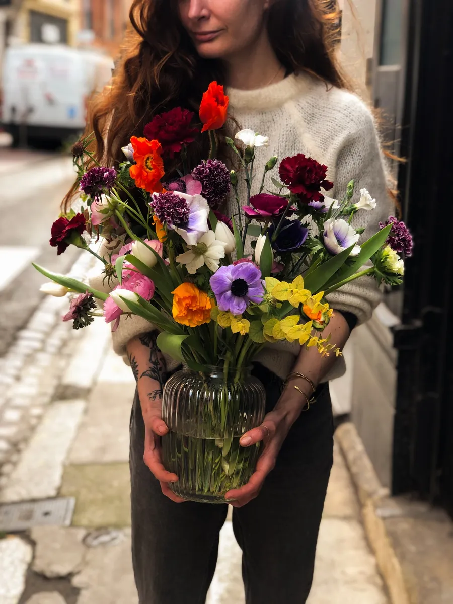 Composez votre bouquet de fleurs fraîches avec Adeline - Image n°1 - Wecandoo