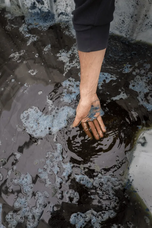 Initiez-vous à la teinture à l'indigo avec Gabriel - Image n°4 - Wecandoo