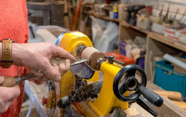 Initiez-vous au tour à bois - Image n°1 - Wecandoo