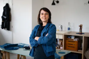 Cathy : Teinturière Indigo à Valence