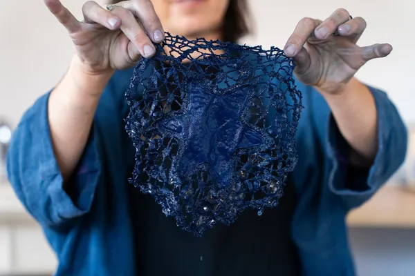 Découvrez la teinture à l'indigo avec Cathy - Image n°4 - Wecandoo