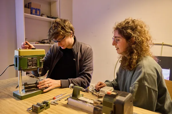 Fabriquez votre lampe connectée unique avec Valentine - Image n°2 - Wecandoo