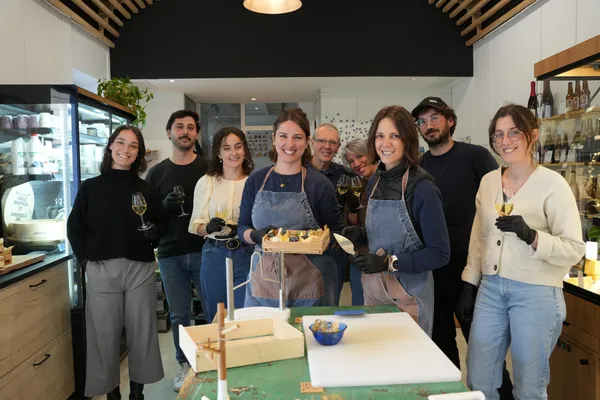 Rassemblez votre équipe et réalisez vos plateaux de fromages avec Laura - Image n°5 - Wecandoo