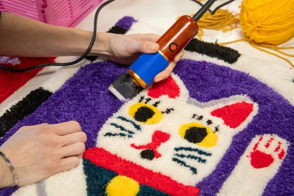 Tuftez votre tapis 50x50cm avec Anaëlle - Image n°4 - Wecandoo