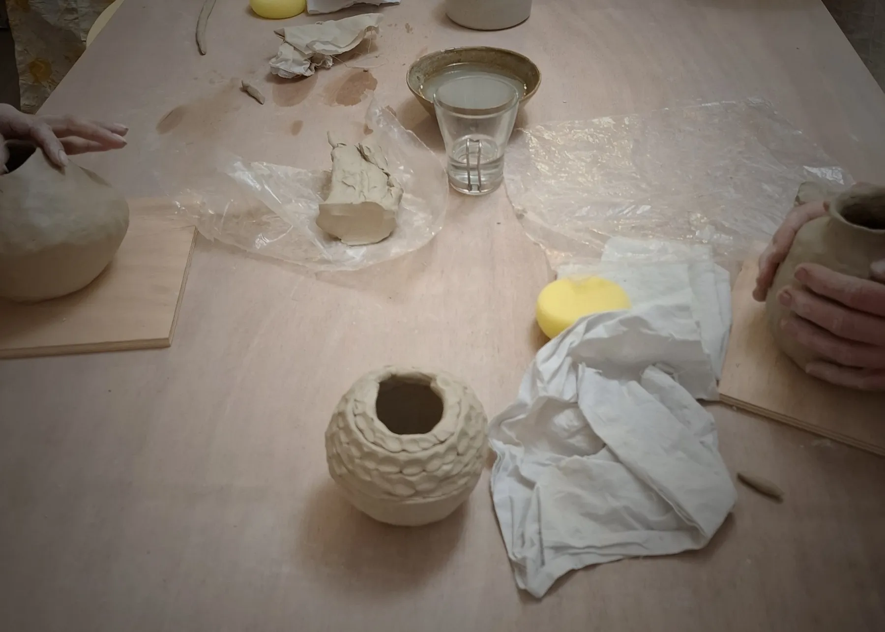 Initiez-vous au modelage en duo avec Edith - Image n°3 - Wecandoo