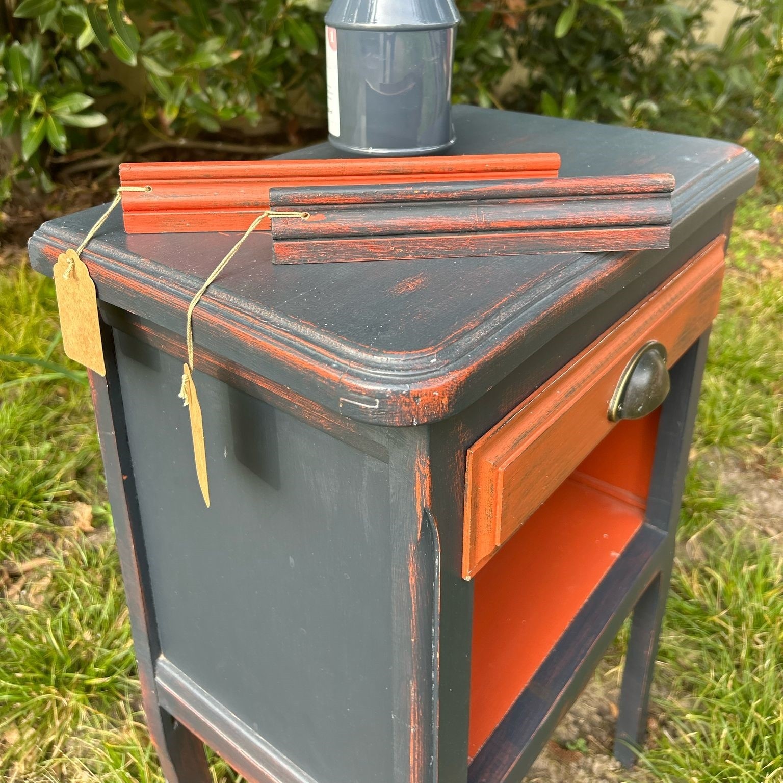 Apprenez à donner une seconde vie à vos meubles à Paris