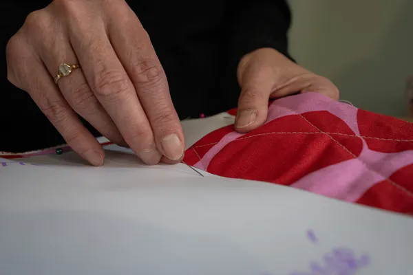 Réalisez votre trousse de toilette matelassée avec Lucile - Image n°2 - Wecandoo