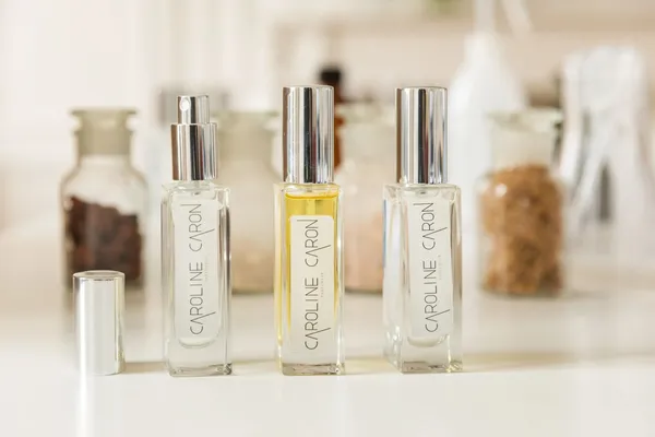 Composez votre parfum en duo avec Caroline - Image n°1 - Wecandoo