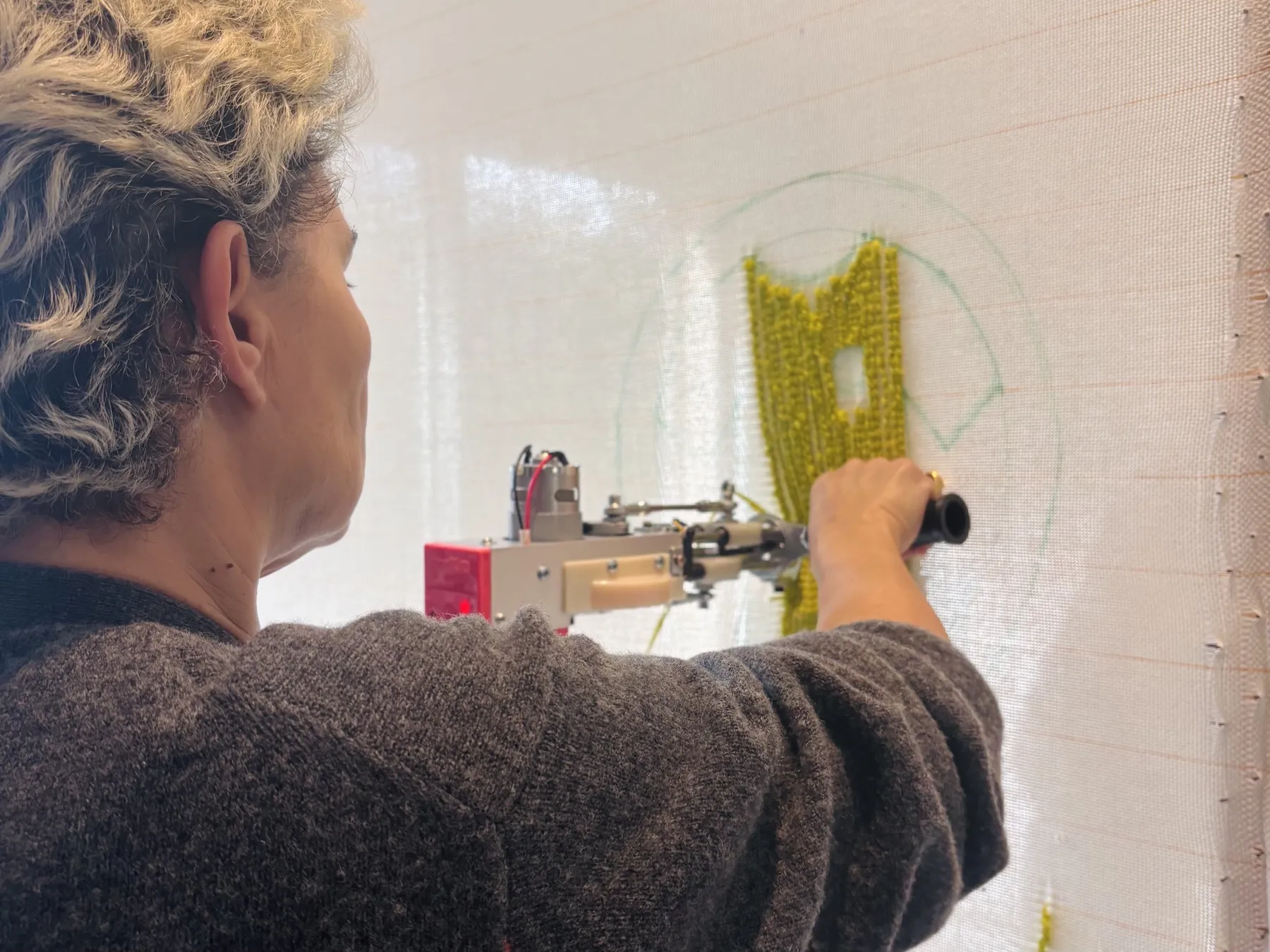 Réalisez votre pièce en tufting sur une journée avec Béatrice - Image n°3 - Wecandoo