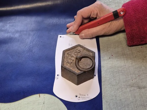 Réalisez votre accessoire de petite maroquinerie avec Claire - Afbeelding nr. 3 - Wecandoo