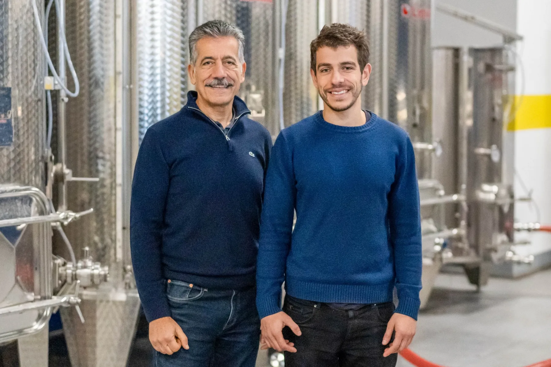 Dégustez un accord de 5 vins naturels et 3 fromages artisanaux avec Fady et Antoine - Image n°2 - Wecandoo