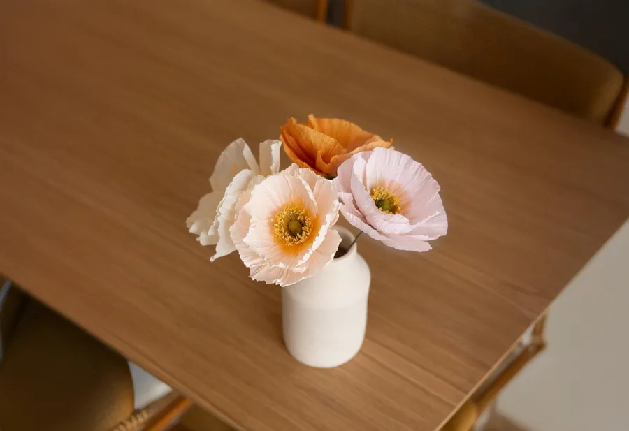 Confectionnez vos fleurs en papier avec Lisa et Julia - Image n°1 - Wecandoo