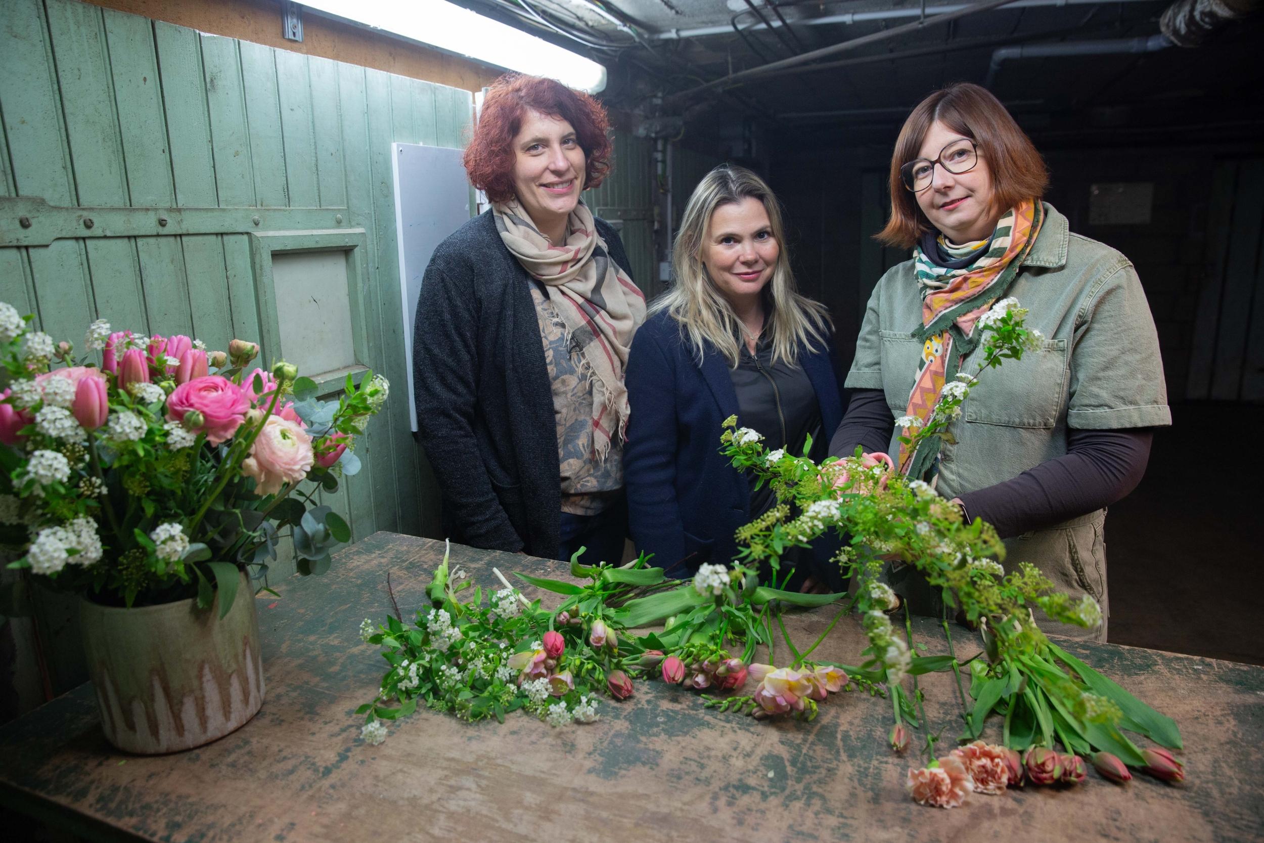 Réalisez votre bouquet de saison avec Mélanie - Image n°9 - Wecandoo