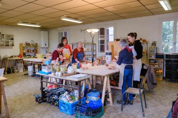 Découvrez la céramique avec Hanna et Alice - Image n°4 - Wecandoo