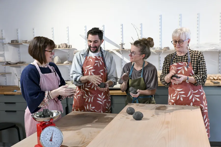 Initiez-vous au modelage avec Marion - Image n°1 - Wecandoo