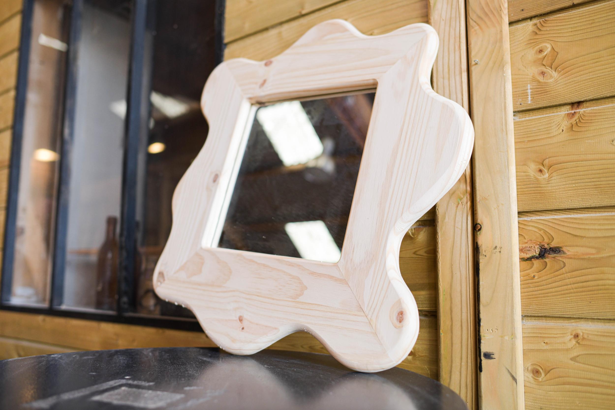 Réalisez votre miroir en bois