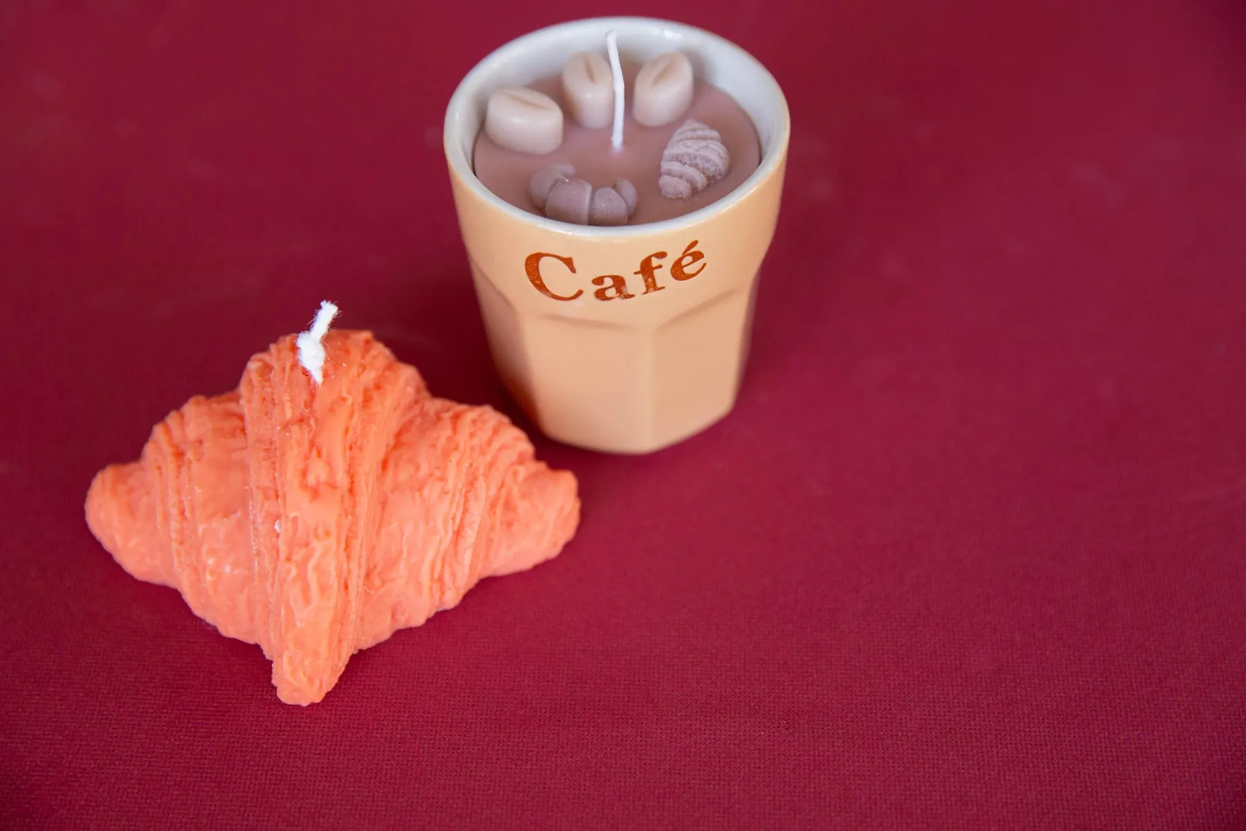 Réalisez vos bougies café et croissant avec Laura - Image n°5 - Wecandoo