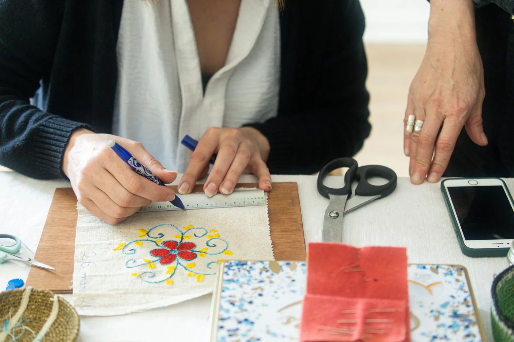 Initiez vous à la broderie avec Laurence - Image n°3 - Wecandoo