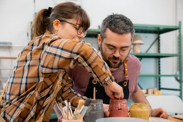 Réalisez votre luminaire en céramique avec Colette - Image n°3 - Wecandoo