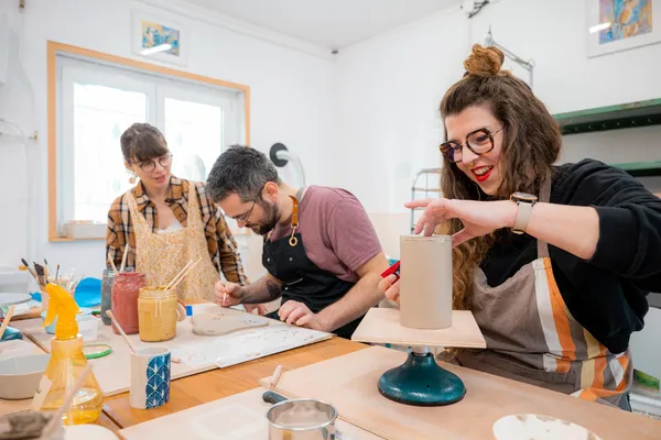 Réalisez votre luminaire en céramique avec Colette - Image n°4 - Wecandoo