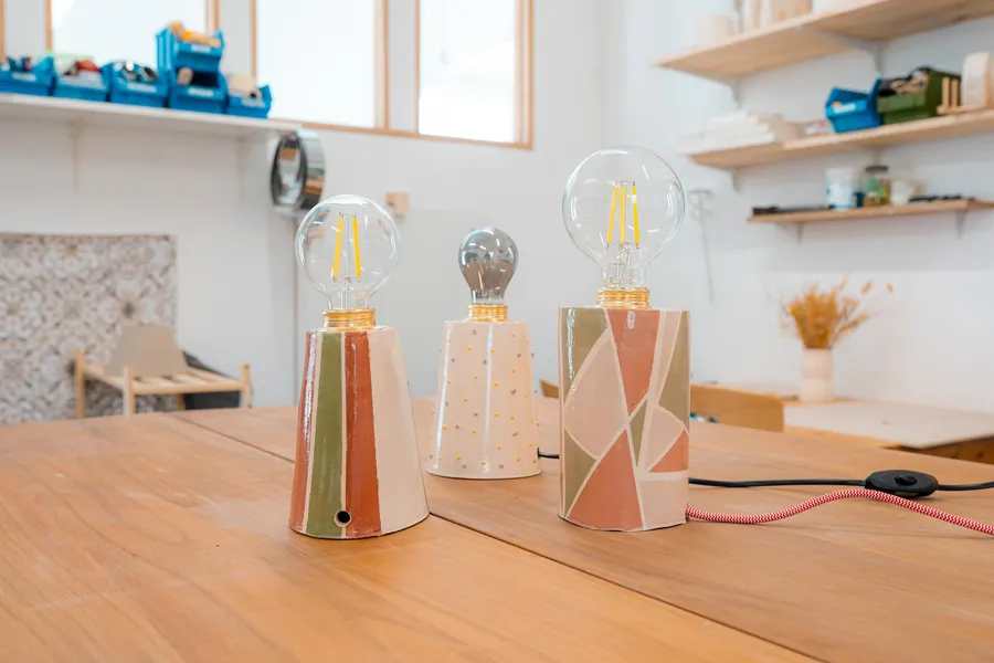 Réalisez votre luminaire en céramique avec Colette - Image n°1 - Wecandoo