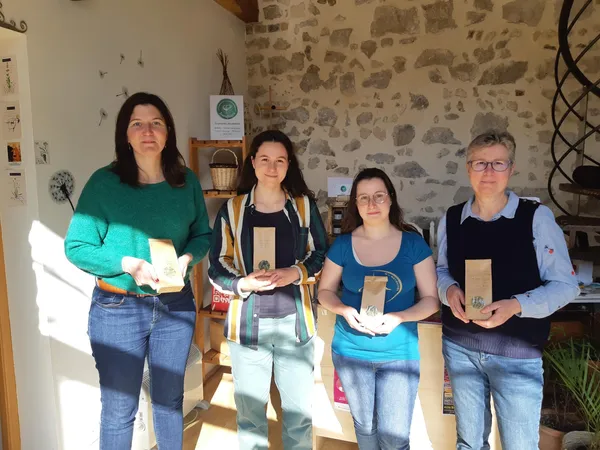 Composez votre tisane à base de plantes avec Jennifer - Image n°2 - Wecandoo