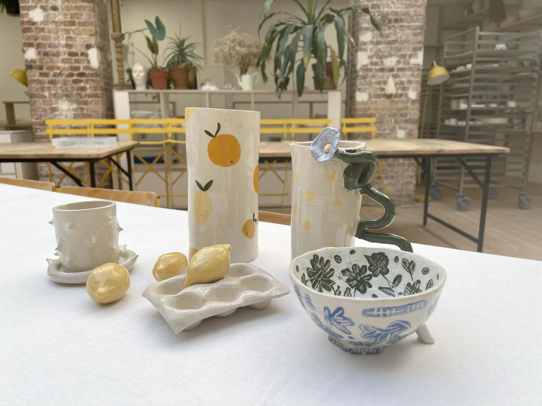 Initiez-vous au modelage et décor sur céramique autour d'un apéro avec Gaelle - Image n°3 - Wecandoo