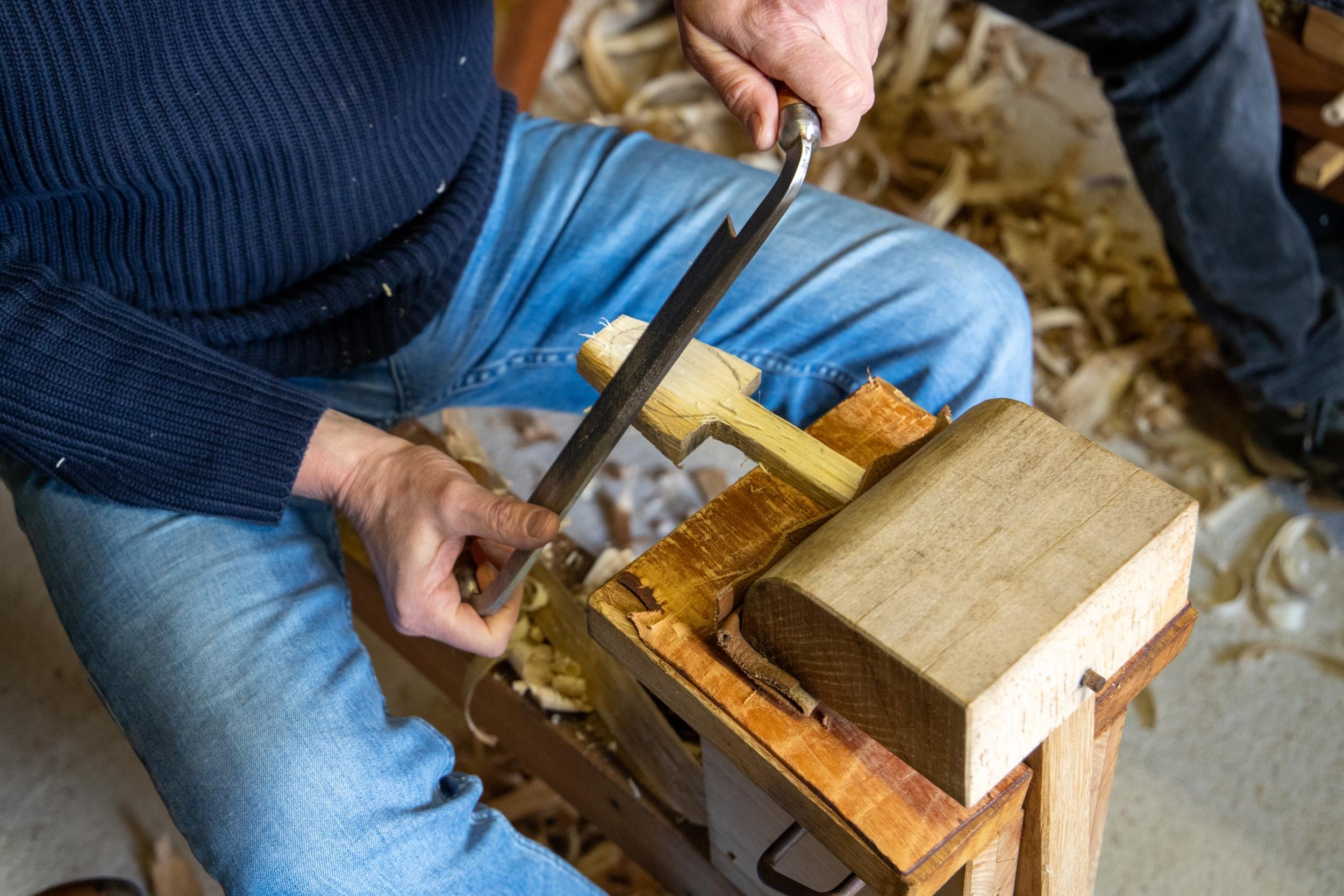 Initiez-vous à la sculpture à la plane