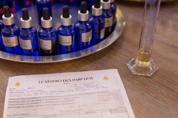 Composez votre parfum unique de 15 ml avec Patrice et ses équipes - Image n°5 - Wecandoo