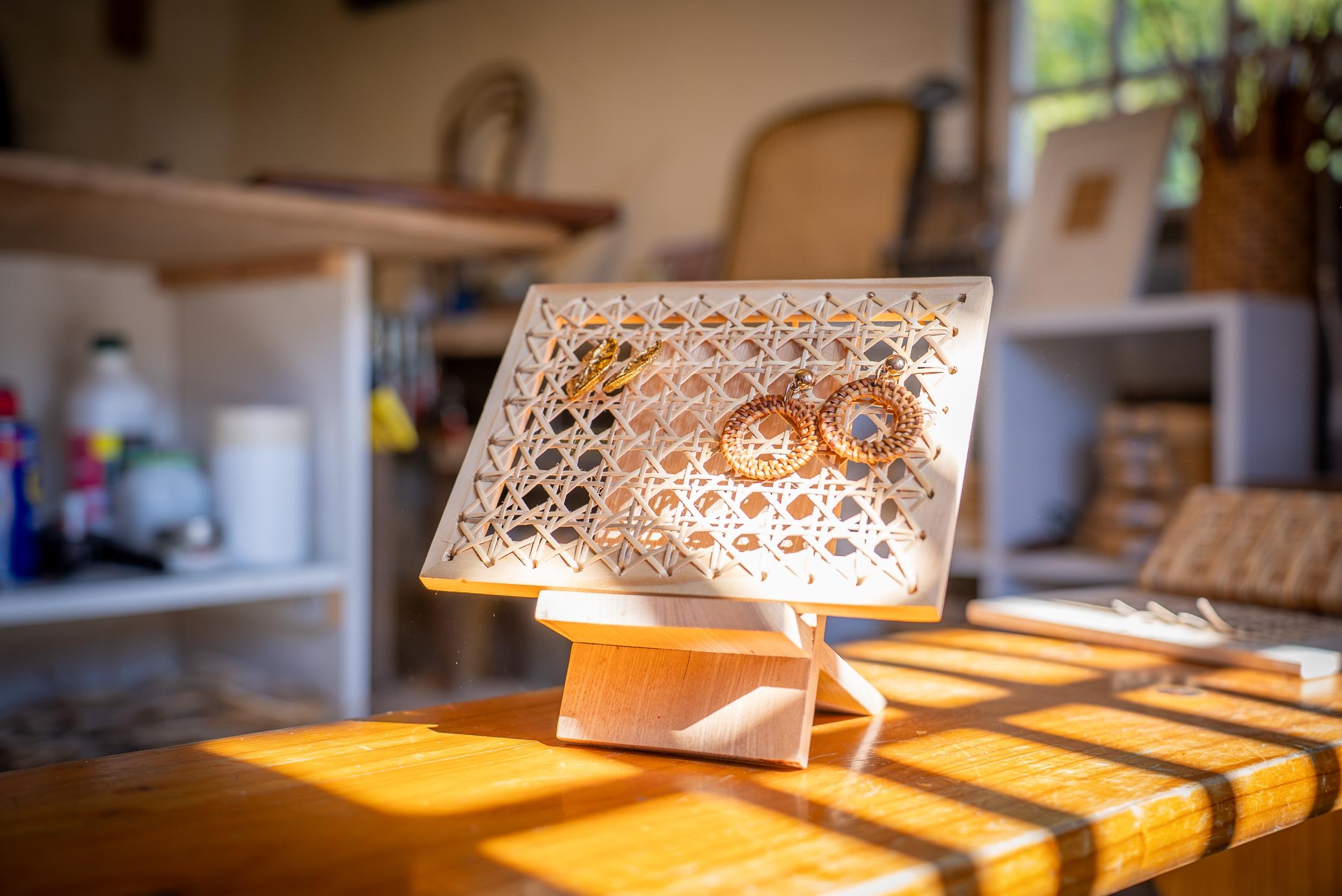 Découvrez le cannage en duo avec votre enfant