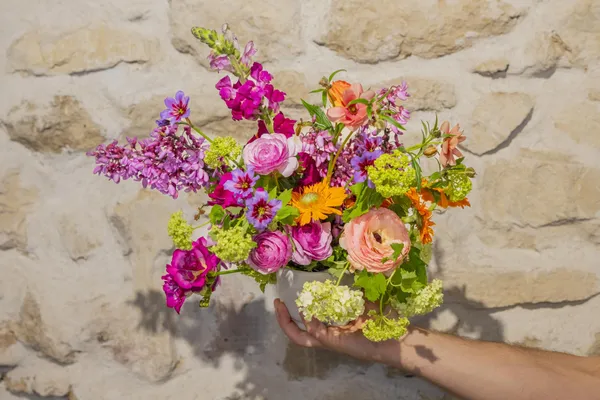 Wecandoo - Réalisez votre bouquet de fleurs de saison
