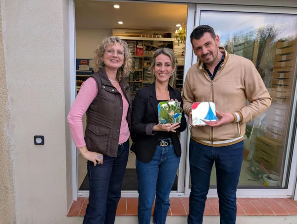 Réalisez votre miroir en vitrail Tiffany avec Brigitte - Afbeelding nr. 5 - Wecandoo