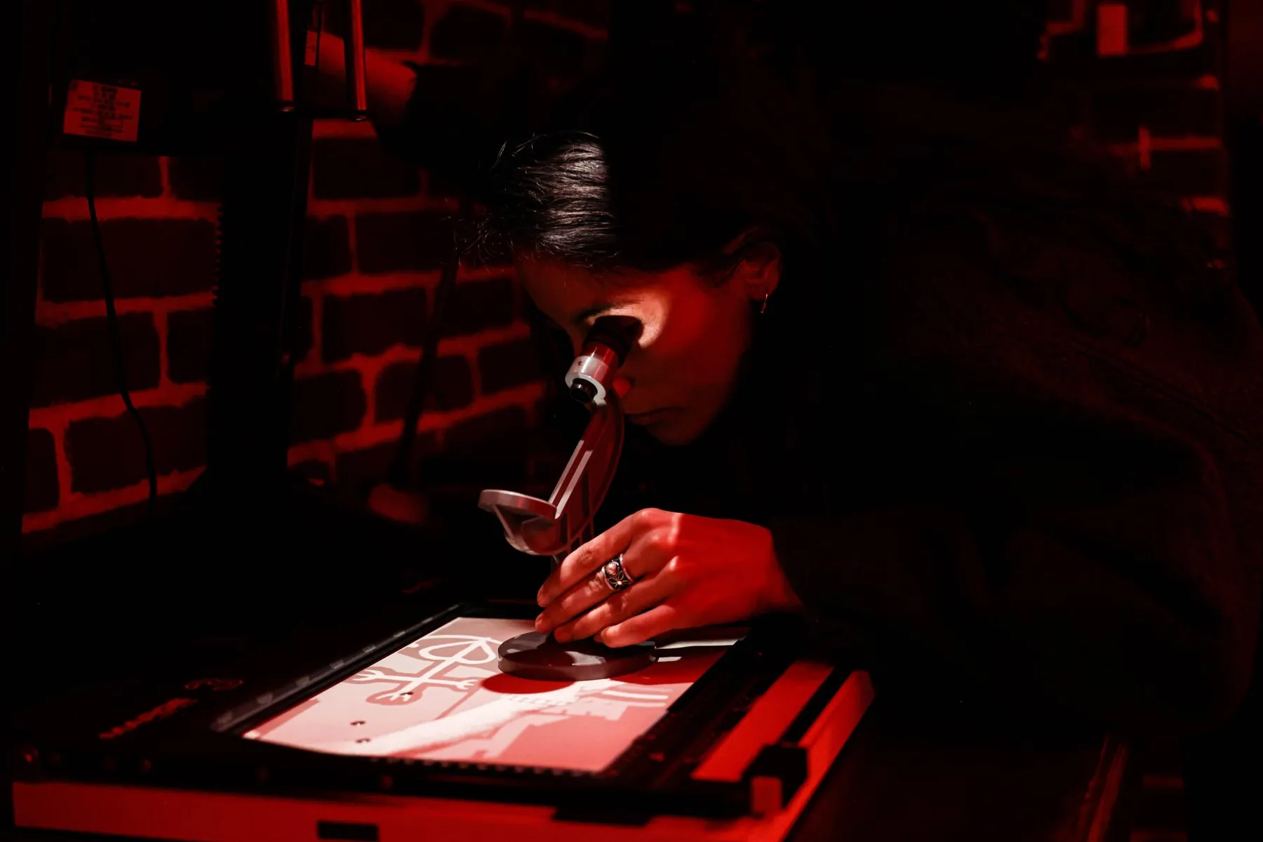 Découvrez le tirage argentique en noir et blanc avec Thibaut - Afbeelding nr. 3 - Wecandoo