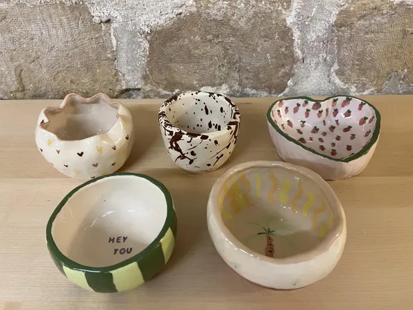 Modelez et décorez votre pièce en céramique avec Caroline - Image n°3 - Wecandoo