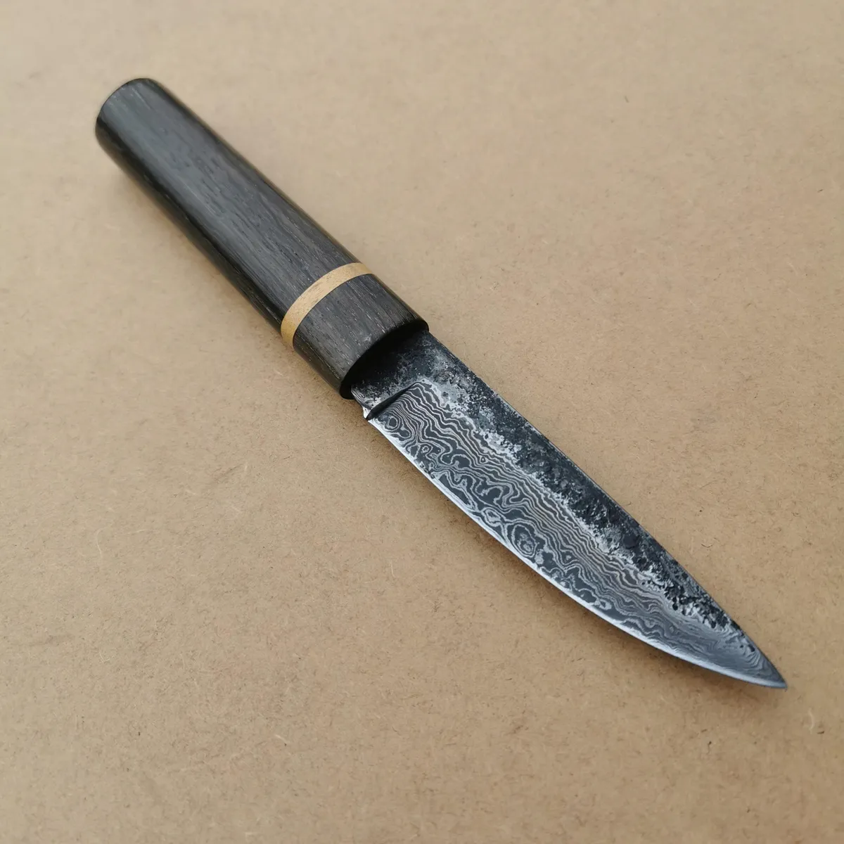 Forgez votre couteau en Damas en 3 jours