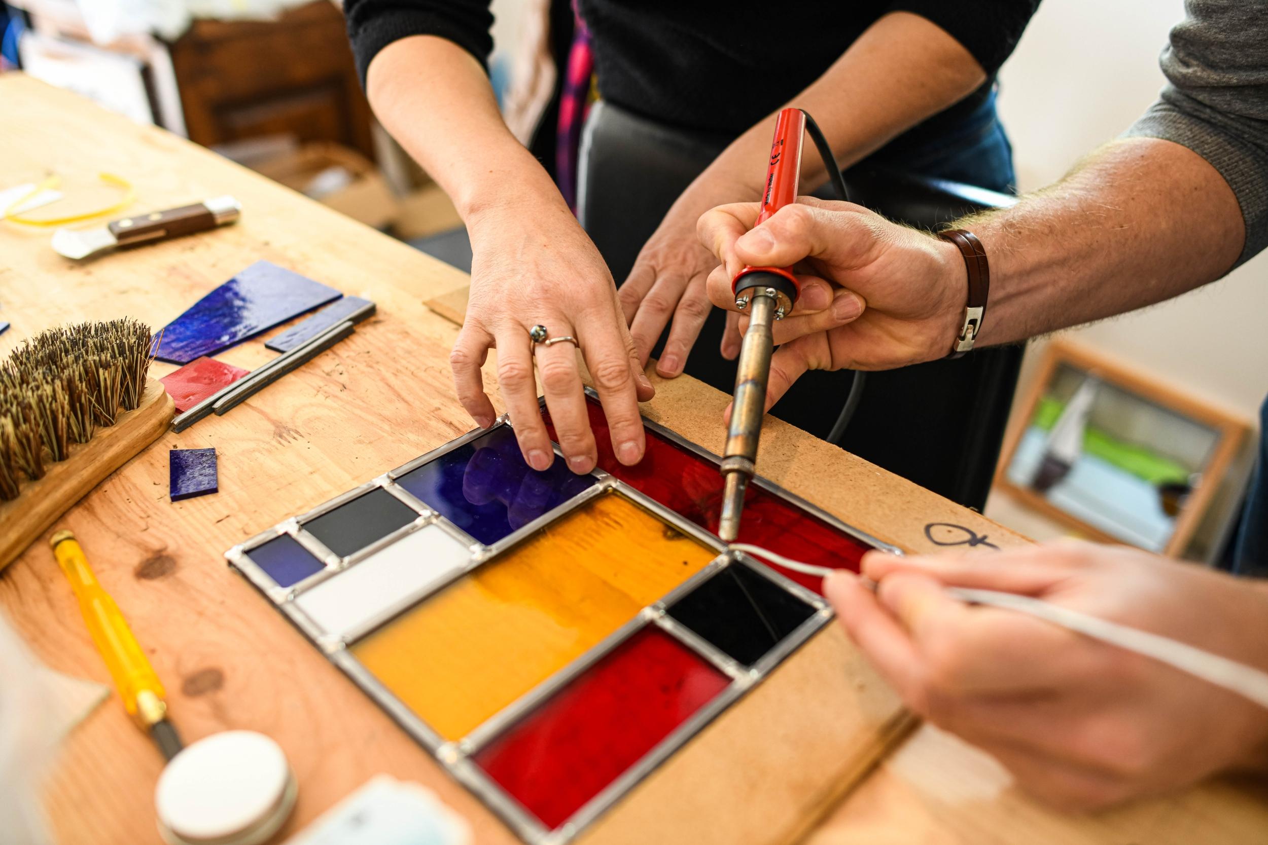 Initiez-vous au vitrail au plomb