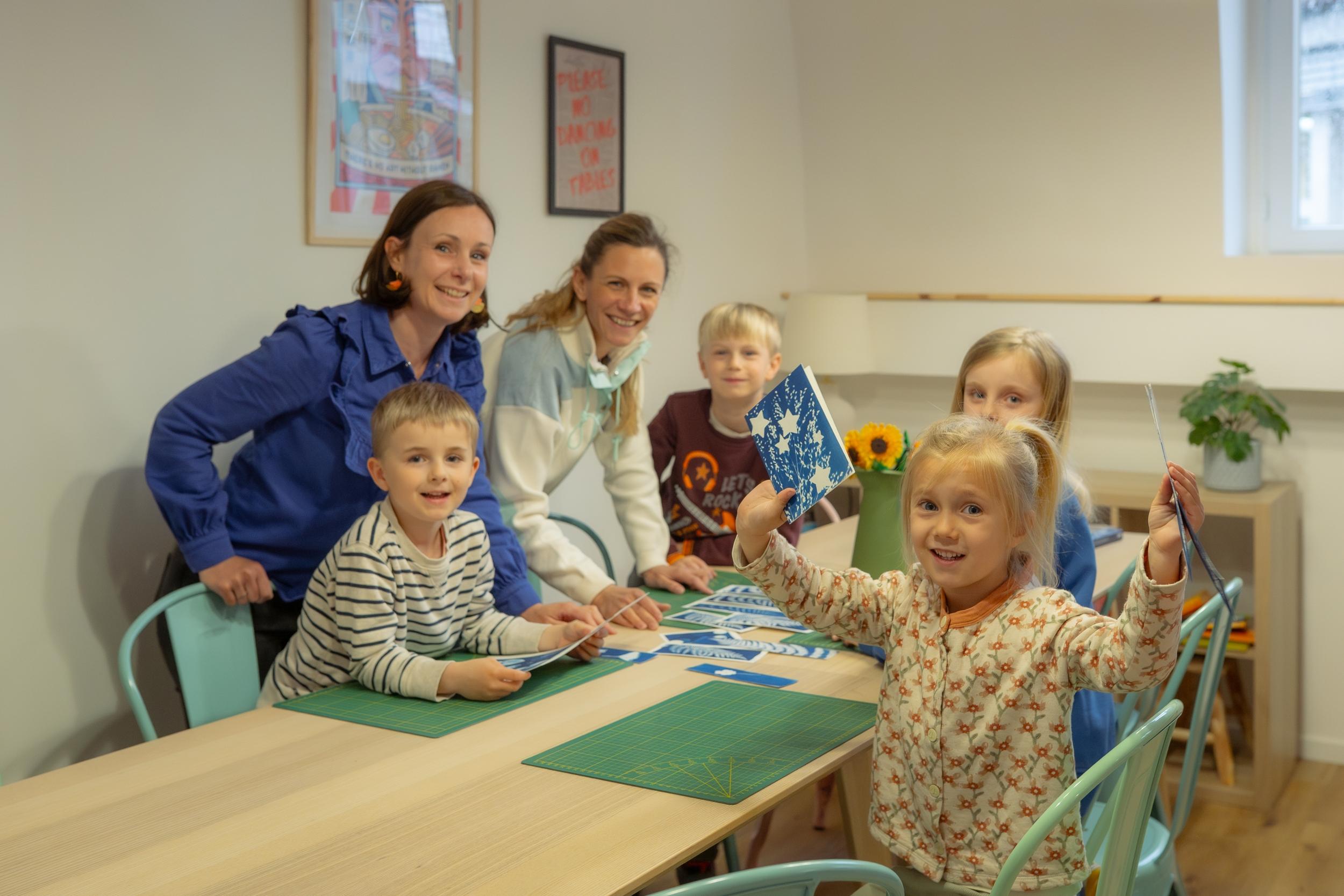 Wecandoo - Initiez-vous au cyanotype en duo avec votre enfant, accompagnés par Mathilde - Image n°8