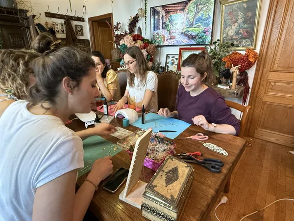 Créez votre duo de bijoux avec Kim - Image n°1 - Wecandoo