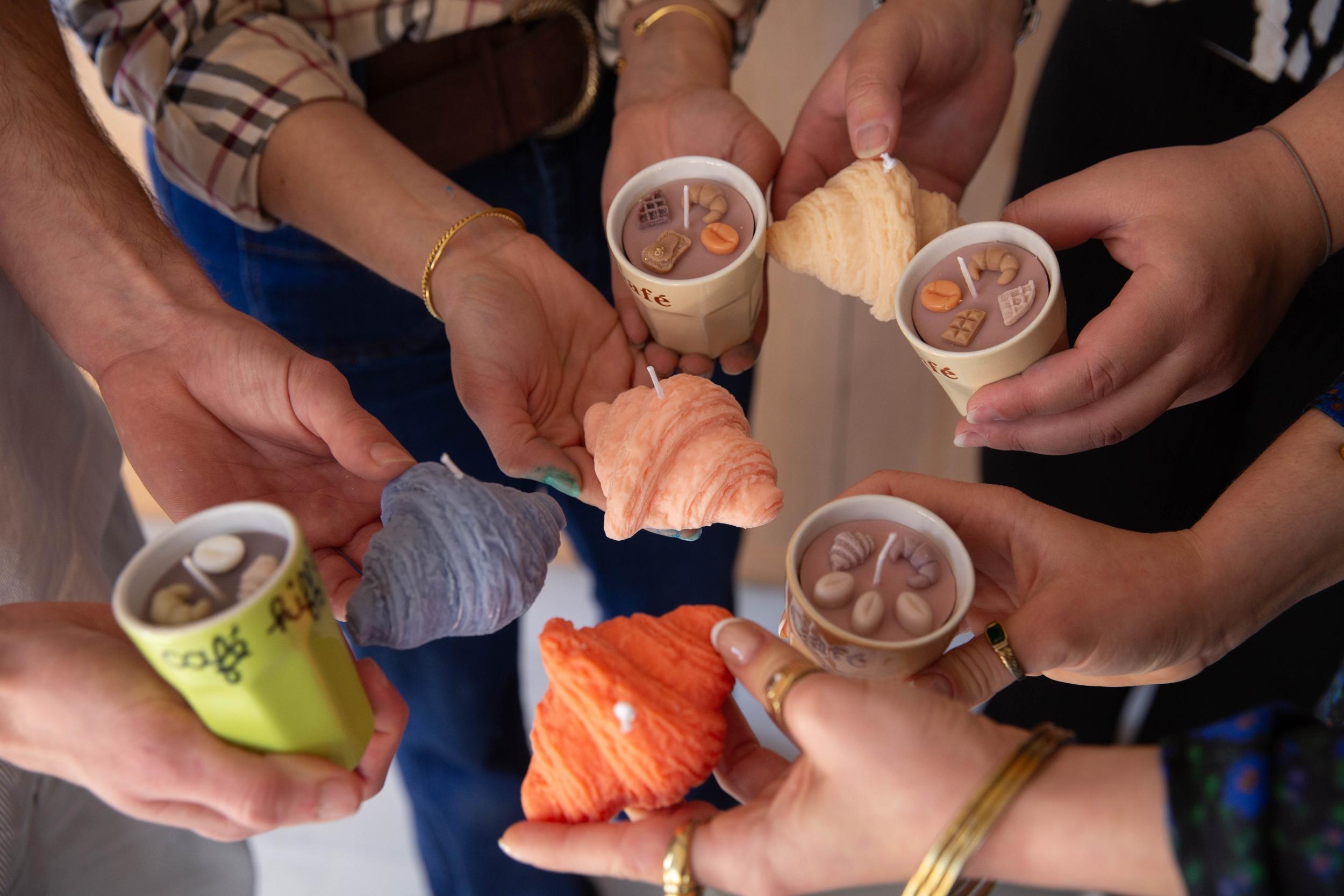 Réalisez vos bougies café et croissant à Paris