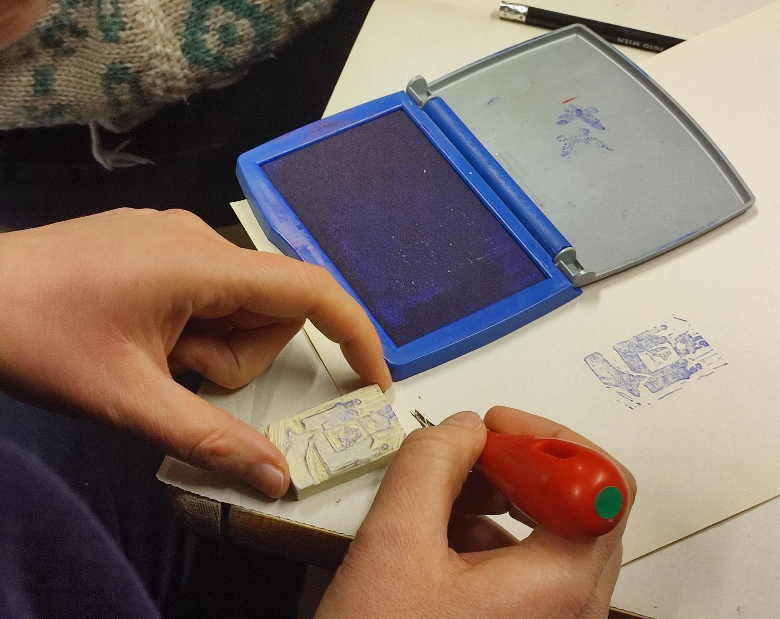 Créez vos stamps personnalisés en équipe à Bruxelles