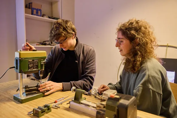 Créez votre bijou en laiton avec Valentine - Image n°5 - Wecandoo